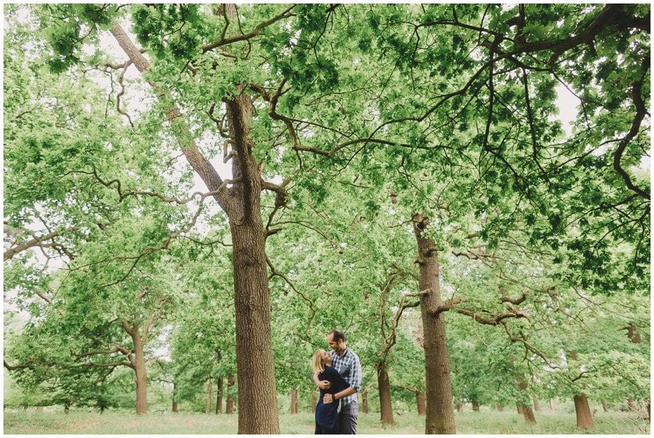 Engagement-Couple-Shoot-Surrey-Richmond-Park01